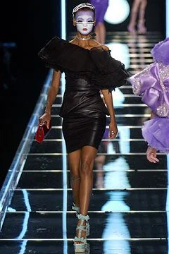 Look 11